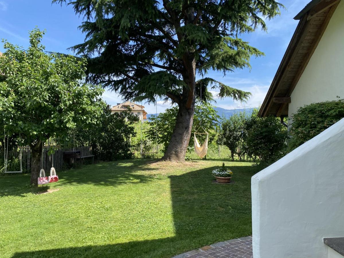 Platzlhof Apartment Appiano Sulla Strada Del Vino Bagian luar foto